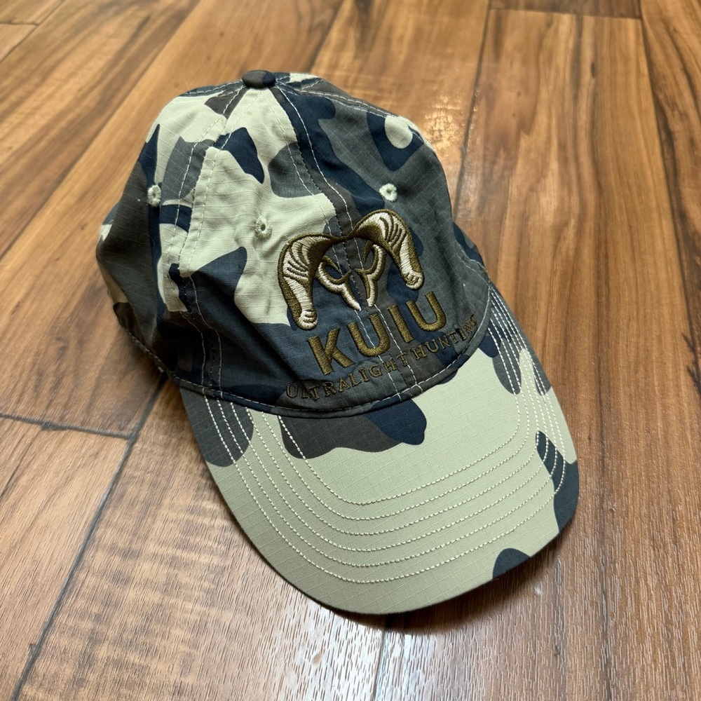 Kuiu Ultralight Hunting Pro Cap Hat Camo Strapback Nylon